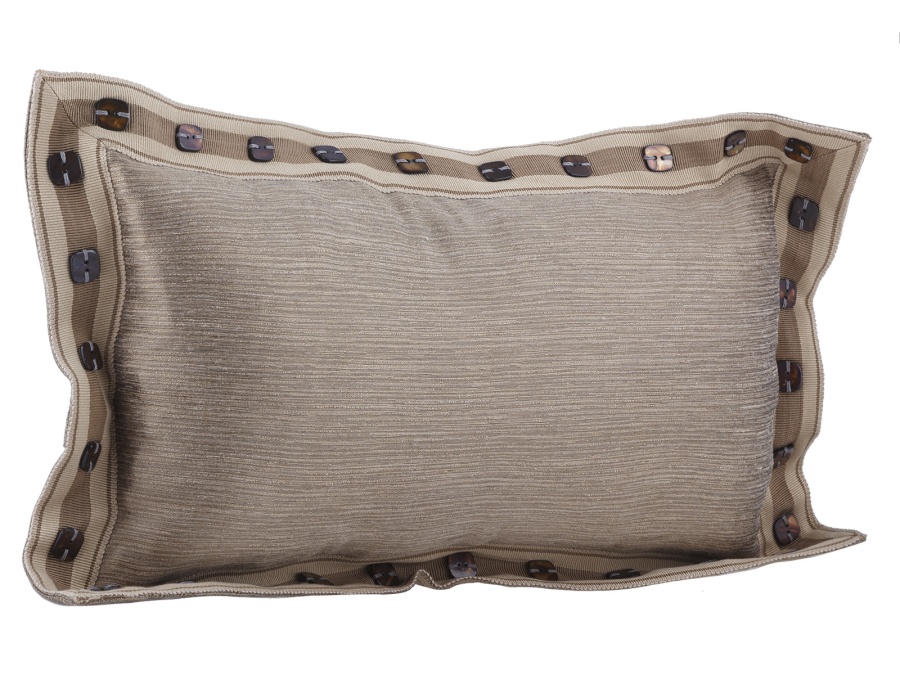 Декоративная подушка/ 30х50 - изображение 1 - заказать онлайн в салоне штор Benone в Москве и МО