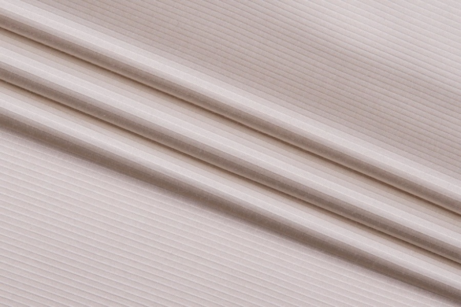Штора из атласной ткани Benone premium 2049.1 - изображение 1 - заказать онлайн в салоне штор Benone в Москве и МО