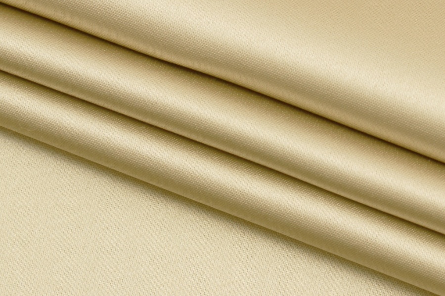 Штора из атласной ткани Benone premium 2037.1 - изображение 1 - заказать онлайн в салоне штор Benone в Москве и МО
